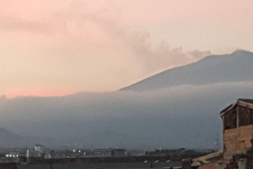 Apartamento Stairway To Etna 1 CTA Exterior foto